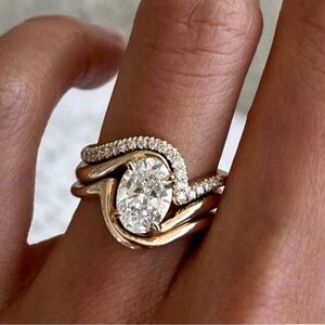 Elegant Gold Plated Women's Ring